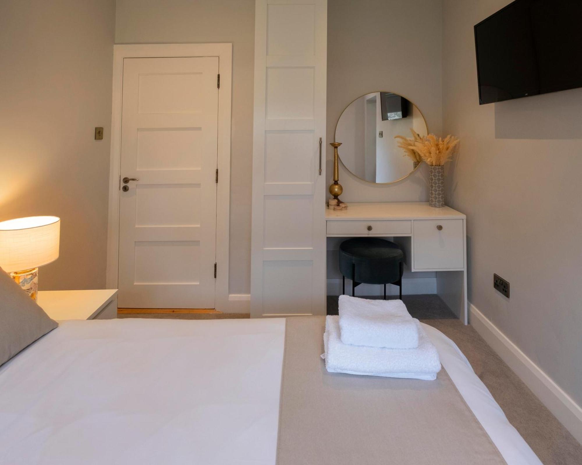 The Hillcrest, Luxury Accommodation In Castleblayney Town Екстер'єр фото